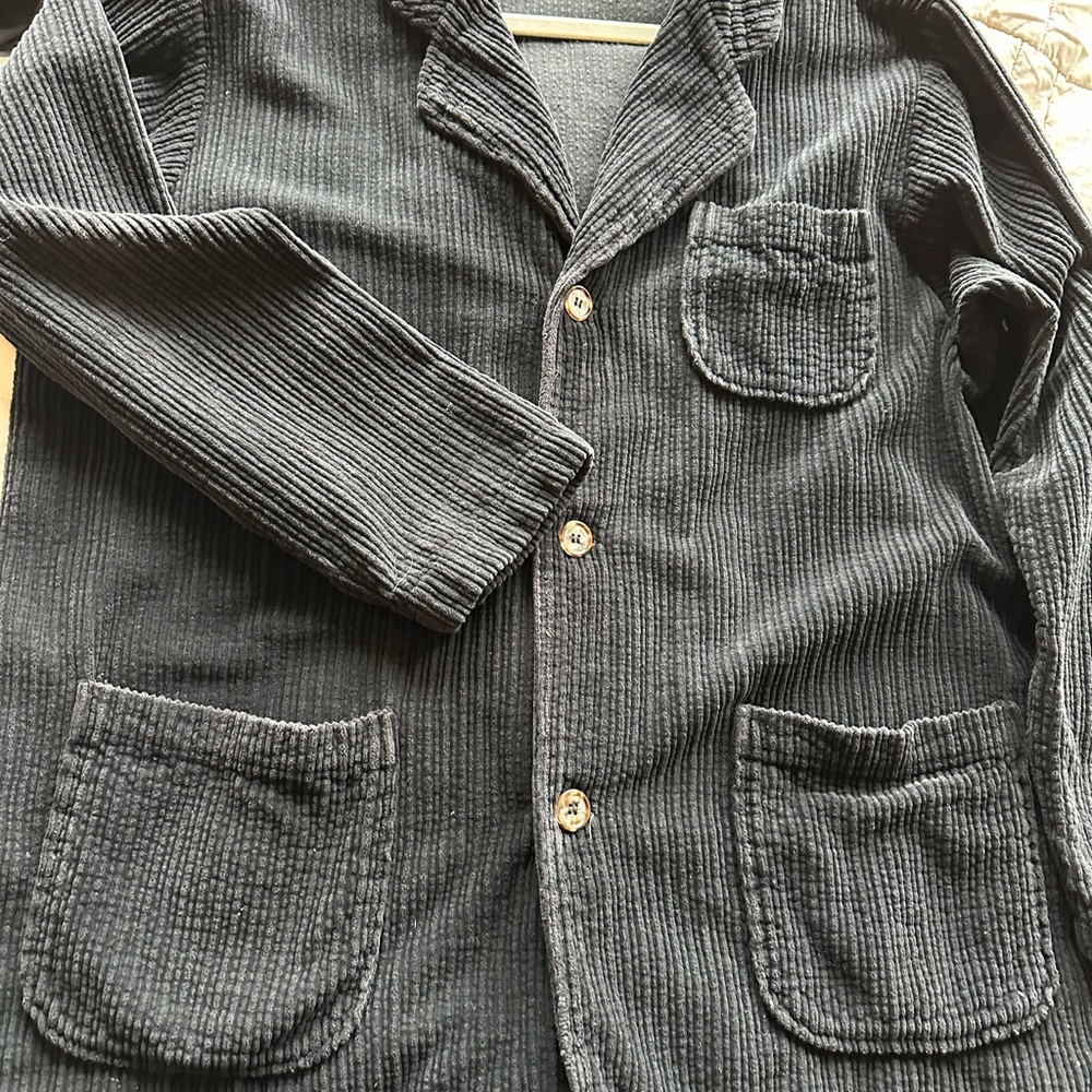 CP Shades cordoroy jacket size Large black (photos lighter than actual)